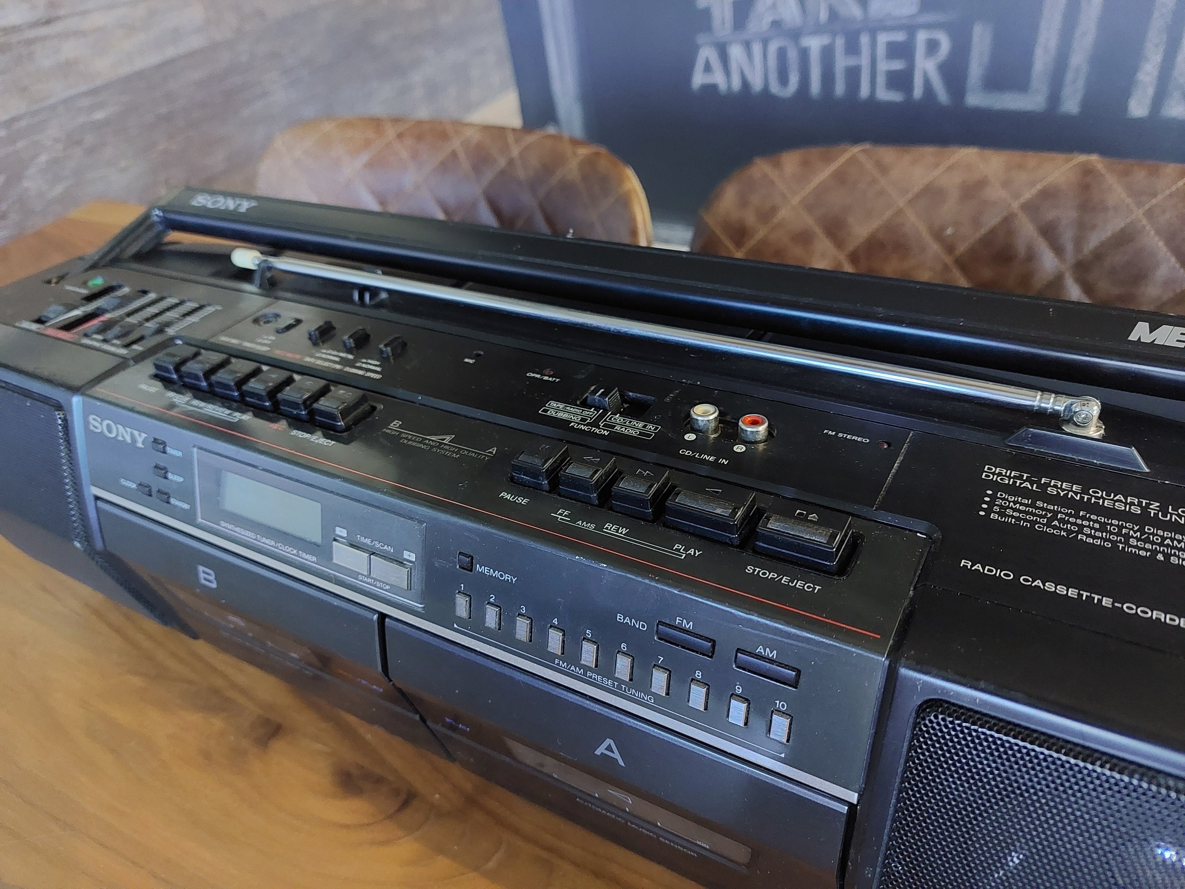 Sony Cassette Boombox Ghettoblaster CFS-DW50