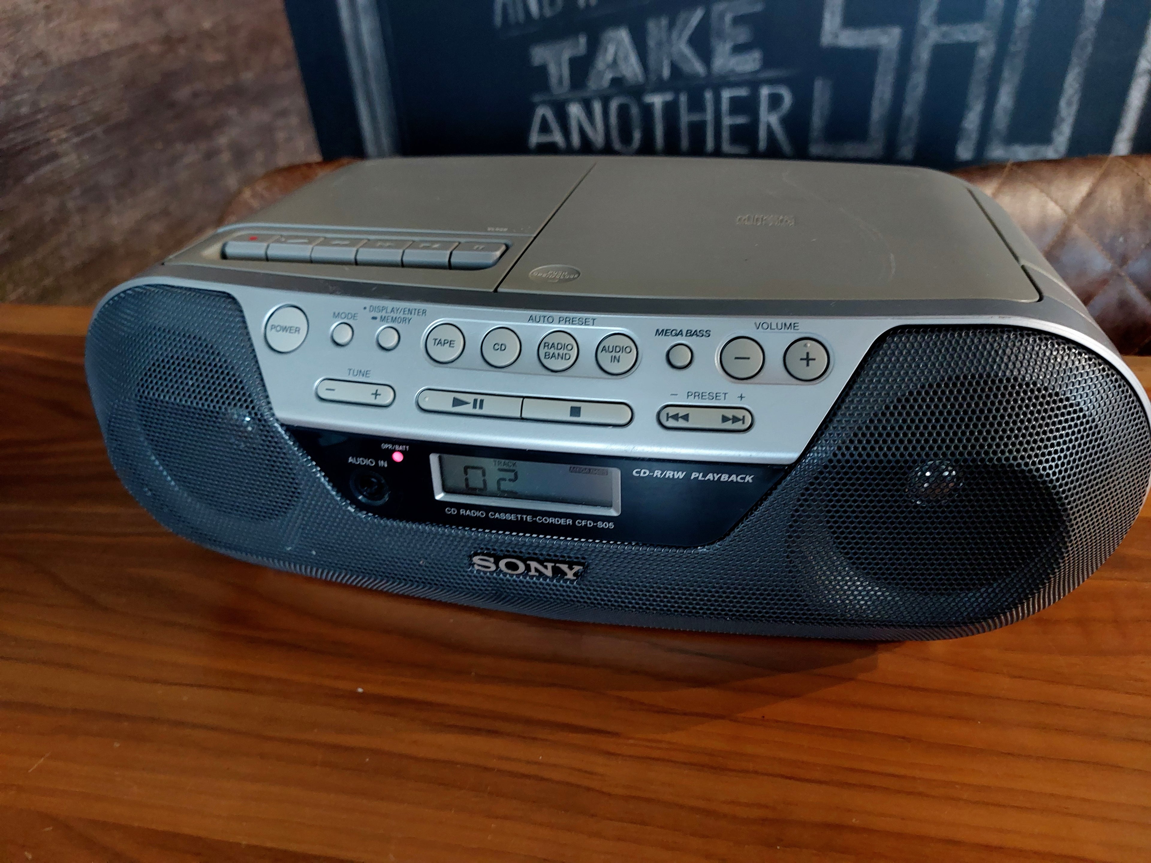 Sony CD and Cassette Tape Player Radio